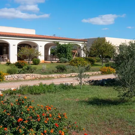Delle Rose Horses Club 3*