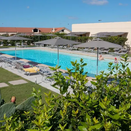 Delle Rose Horses Club Hotel 3*